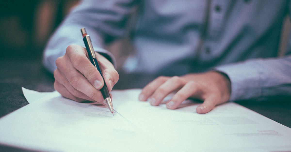 For $5, Adobe’s Acrobat AI assistant will check your contracts before you sign them
