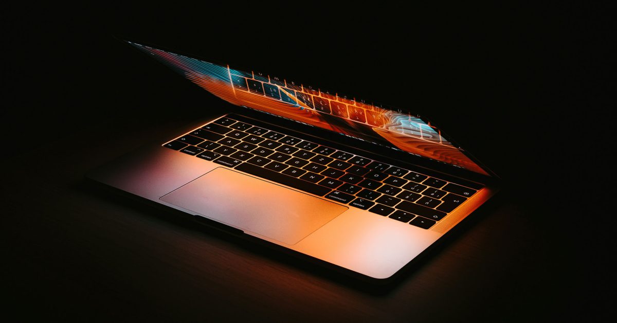 Samsung report confirms timings for OLED MacBook Pro; MacBook Air further delayed