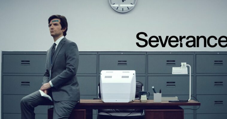 Severance a tenté d'engager Barack Obama, mais le rôle est allé à Keanu Reeves 1 Severance tried to get Barack Obama for role that ultimately went to Keanu Reeves