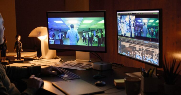 Une nouvelle vidéo met en lumière le rôle clé du Mac dans la création de Severance 1 New video highlights the Mac’s crucial role in Severance’s creation