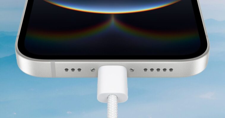 iPhone 16e : Il s'approche de la prise en charge de MagSafe, une surprise à découvrir 1 Curiously, the iPhone 16e gets so close to supporting MagSafe