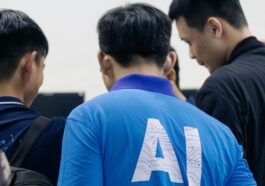 Anger as Meta AI chatbot added to WhatsApp, raising privacy fears
