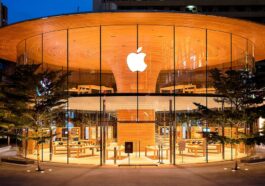 Apple stock drops almost 10% on market open in reaction to new tariffs