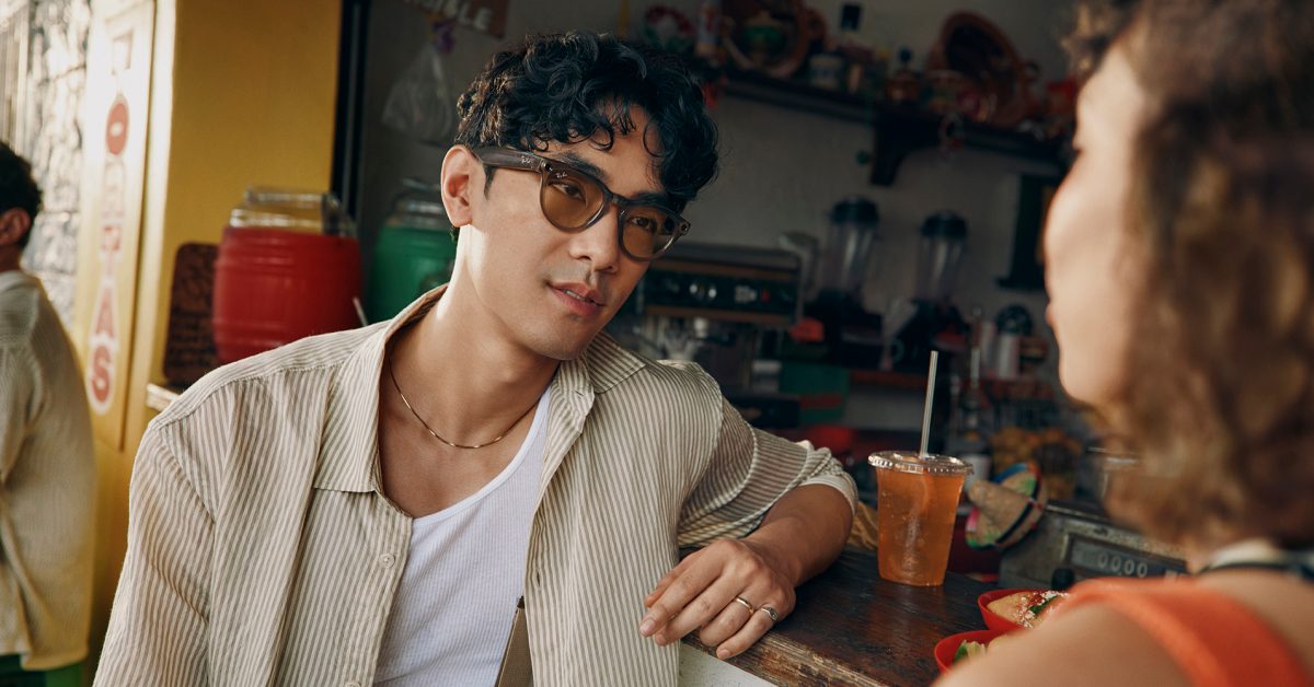 Live translation now available to all in Ray-Ban Meta glasses
