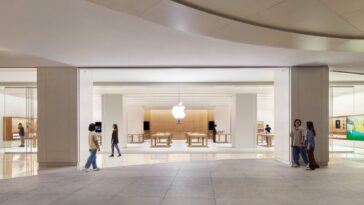 Three ways US iPhone buyers could avoid 40% price rises from Trump tariffs