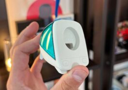 Hands on: Spigen adds to C1 line with iMac G3-inspired Apple Watch stand