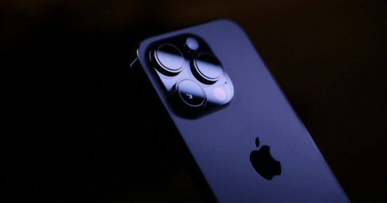 Voici comment échanger votre vieil iPhone : meilleures astuces à découvrir 1 New report doubles down on iPhone rebound in China, despite overall market decline