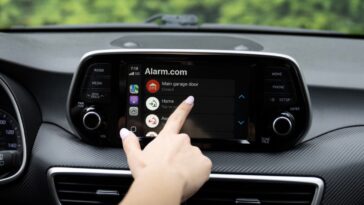 Alarm․com launches new CarPlay app for smart home control