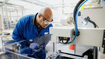 Apple announces $500 million US investment focused on rare earth magnets