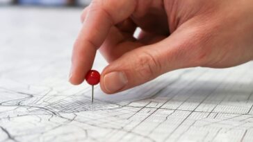 Many Gen Z use Find My and other apps to share their location with friend groups 24/7