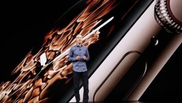 Apple COO Jeff Williams stepping down later this month