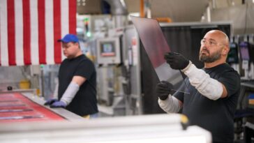 Apple launches the ‘American Manufacturing Program,’ with a new $100B commitment to the US