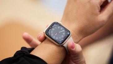 Apple drags ex-Apple Watch engineer to court over Oppo trade secret leak