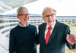 Warren Buffett’s Berkshire Hathaway offloads more AAPL shares