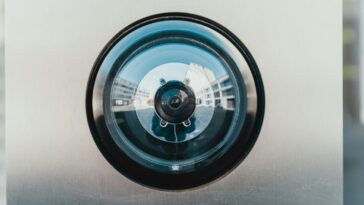 New iPhones and iPads in Russia must ship with state-backed messaging app preinstalled