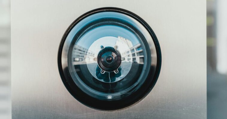 Les nouveaux iPhones et iPads en Russie devront inclure une application de messagerie d'État 1 New iPhones and iPads in Russia must ship with state-backed messaging app preinstalled