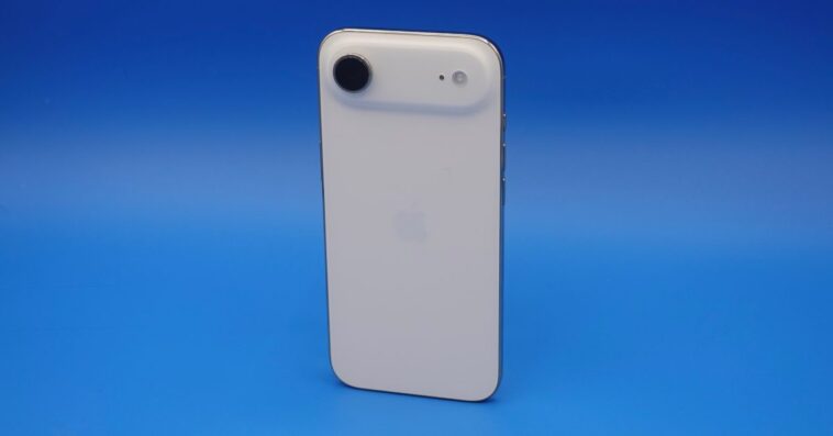 Teardown de l’iPhone Air : un modèle très fin et toujours aussi réparable 1 iPhone Air teardown reveals that Apple’s thinnest iPhone is still very repairable