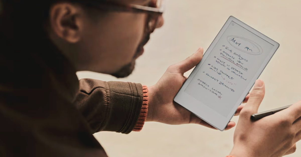 reMarkable announces Paper Pro Move: a palm-sized paper tablet that’s priced well