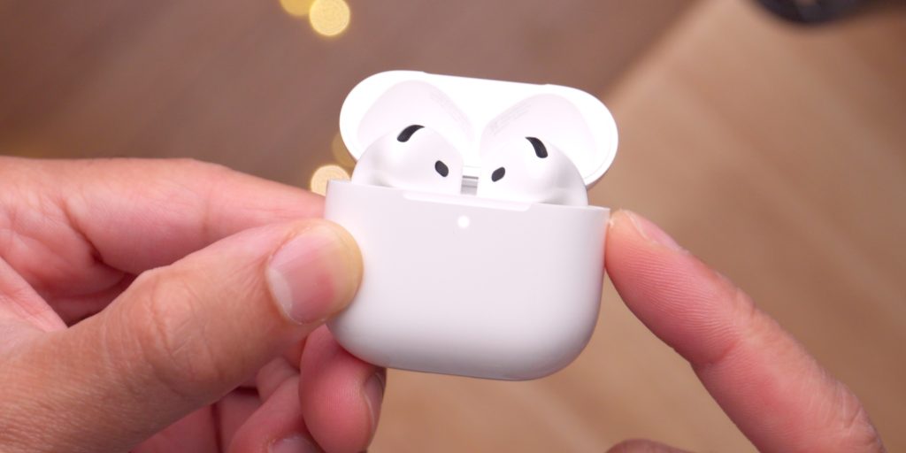 AirPods 4 ou AirPods Pro : lequel choisir pour les fêtes de fin d'année ? 2 AirPods 4 ou AirPods Pro lequel choisir pour les