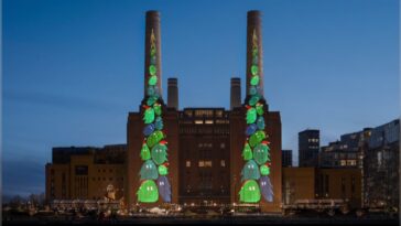 Apple now projecting iPad-designed Christmas trees onto Battersea Power Station