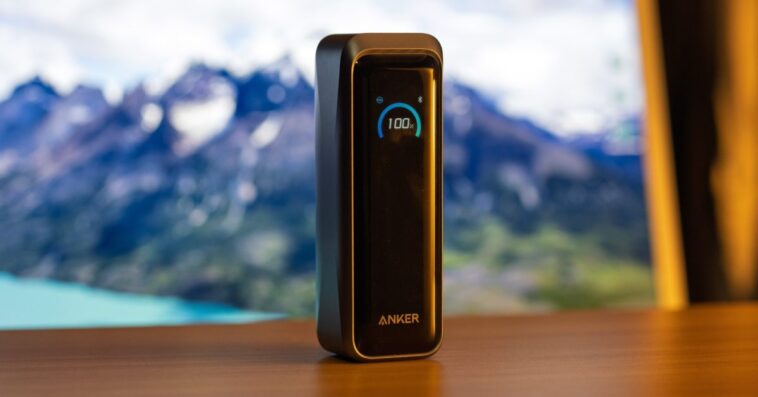 Batterie Anker 20 100mAh : sortie 220W et design compact pour une grande autonomie 1 Hands-on with Anker’s new 20,100mAh battery bank: 220W output, compact design
