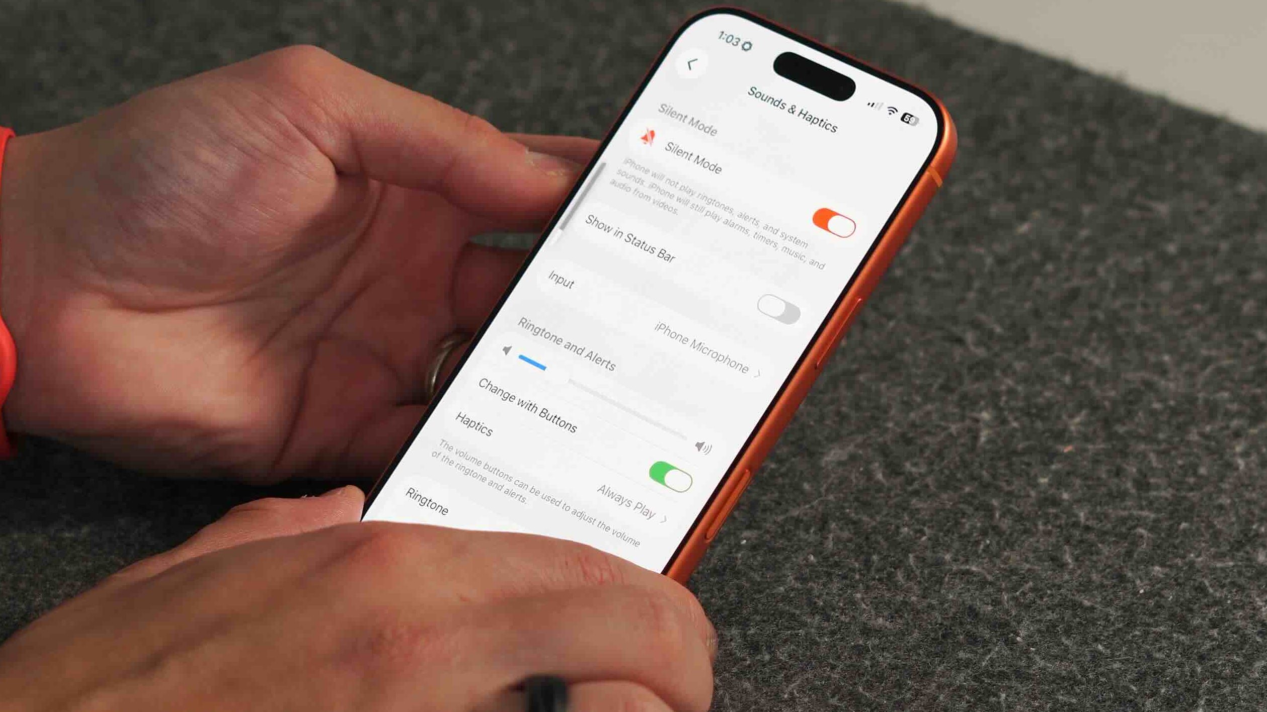 1765988759 971 Parametres et fonctionnalites iPhone meconnus a decouvrir Video