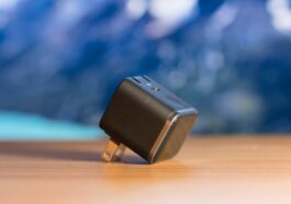 Anker’s tiny 45W charger adds a useful built-in display, and it’s now available [Hands-on]