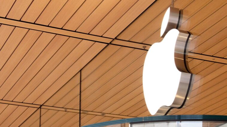 Apple conclut un accord dans une affaire de discrimination envers un employé juif 3 Apple reports record-breaking Q1 2026 earnings: $143.7 billion in revenue, up 16%