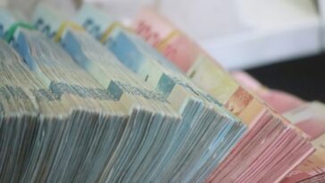 Apple was fined a total of $851M last year for privacy and antitrust violations