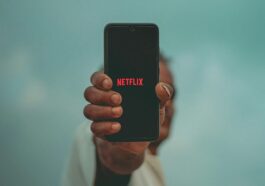 Cover your eyes: Netflix vertical video is coming this year