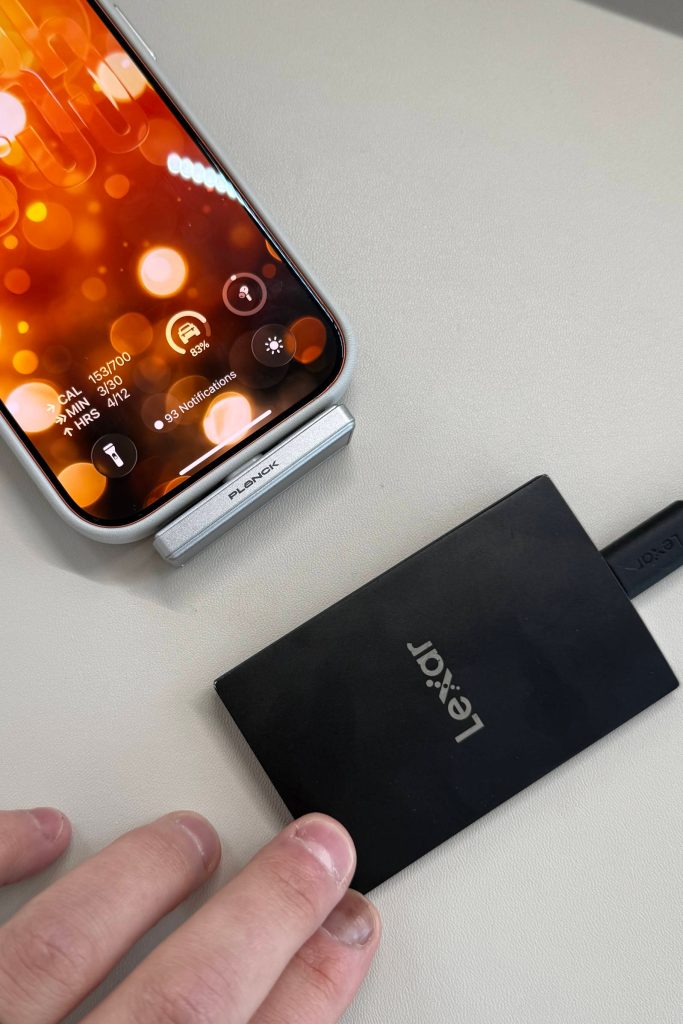 1770225942 800 Cette mini SSD le meilleur disque externe pour iPhone
