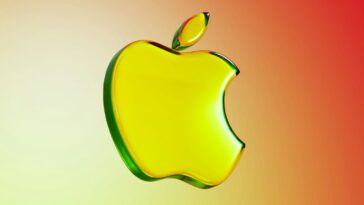 Mac hardware is great, but macOS 26 is a disaster, say pundits