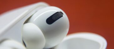 PSA: Audiologists recommend the 60/60 rule for AirPods or other in-ear headphones