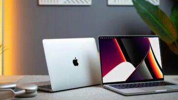 Store worker allegedly gave himself a 99% discount on $118k’s worth of MacBooks and more