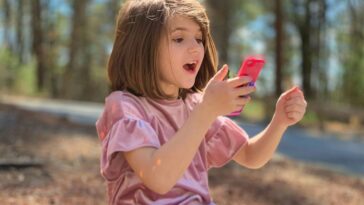 Apple continues to roll out age verification around the world; more UK methods