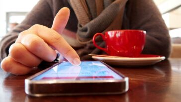 Right now is a great time to quit doomscrolling – here’s how