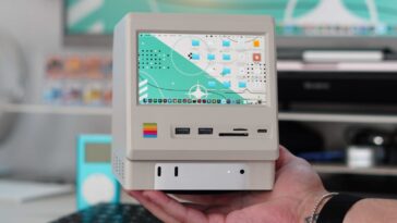 This Macintosh-inspired dock adds a display, ports & expandable storage to any Mac