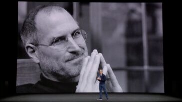 Reflecting on when Steve Jobs passed the Apple CEO torch to Tim Cook