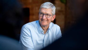 Here are Tim Cook’s words of advice to Apple’s next CEO
