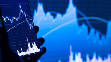 Smartphone market down and worsening, but Apple’s tactic pays off – IDC