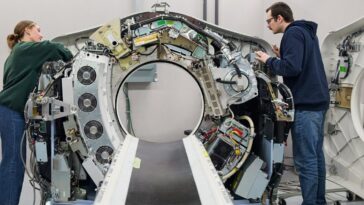 Apple Manufacturing Academy highlights AI adoption across U.S. industry