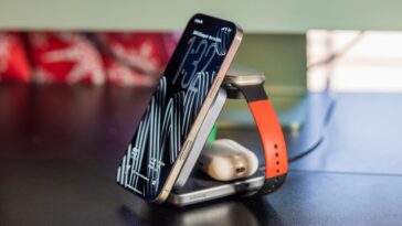 Anker’s 25W MagSafe 3-in-1 packs active cooling in a travel-sized design [Hands-on]