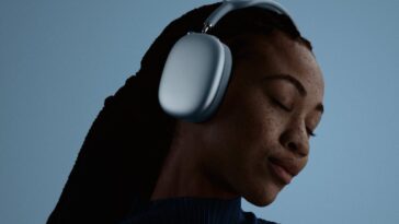 AirPods Max designer reveals project details in new interview