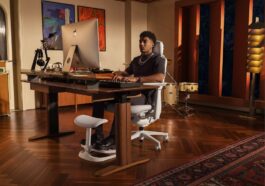 The LiberNovo Maxis ergonomic chair sets a new standard for big and tall users