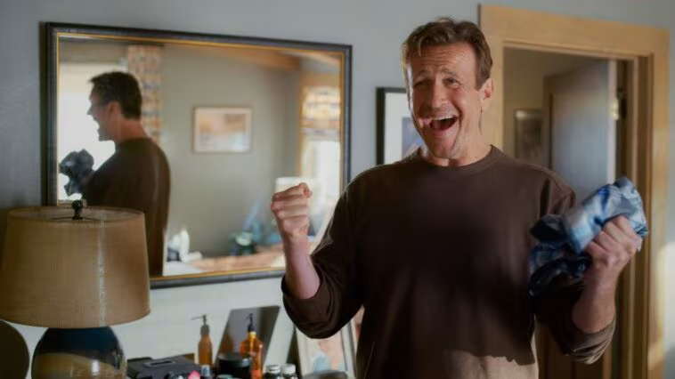 Shrinking fans : Jason Segel dévoile des nouvelles excitantes pour la saison 4 3 Shrinking fans get exciting season 4 update from Jason Segel