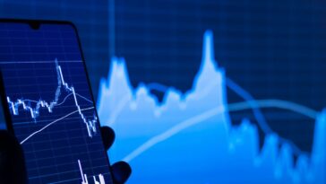 Apple supplier Luxshare share listing sets new record then fell back
