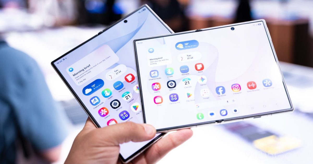 Samsung dévoile un aperçu de l'écran sans pli de l'iPhone Ultra 65 Samsung has just given us a preview of the creaseless iPhone Ultra display