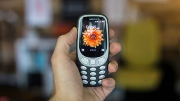 Here’s how to turn any iPhone into a dumb phone for you or your kids
