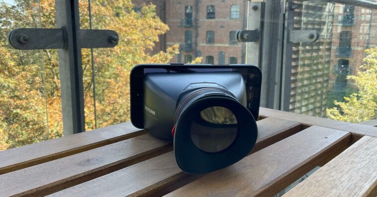 Mon mod de caméra DIY pour iPhone a l'air absurde, mais il est très agréable à utiliser 1 My DIY iPhone camera mod looks absurd but is great to use