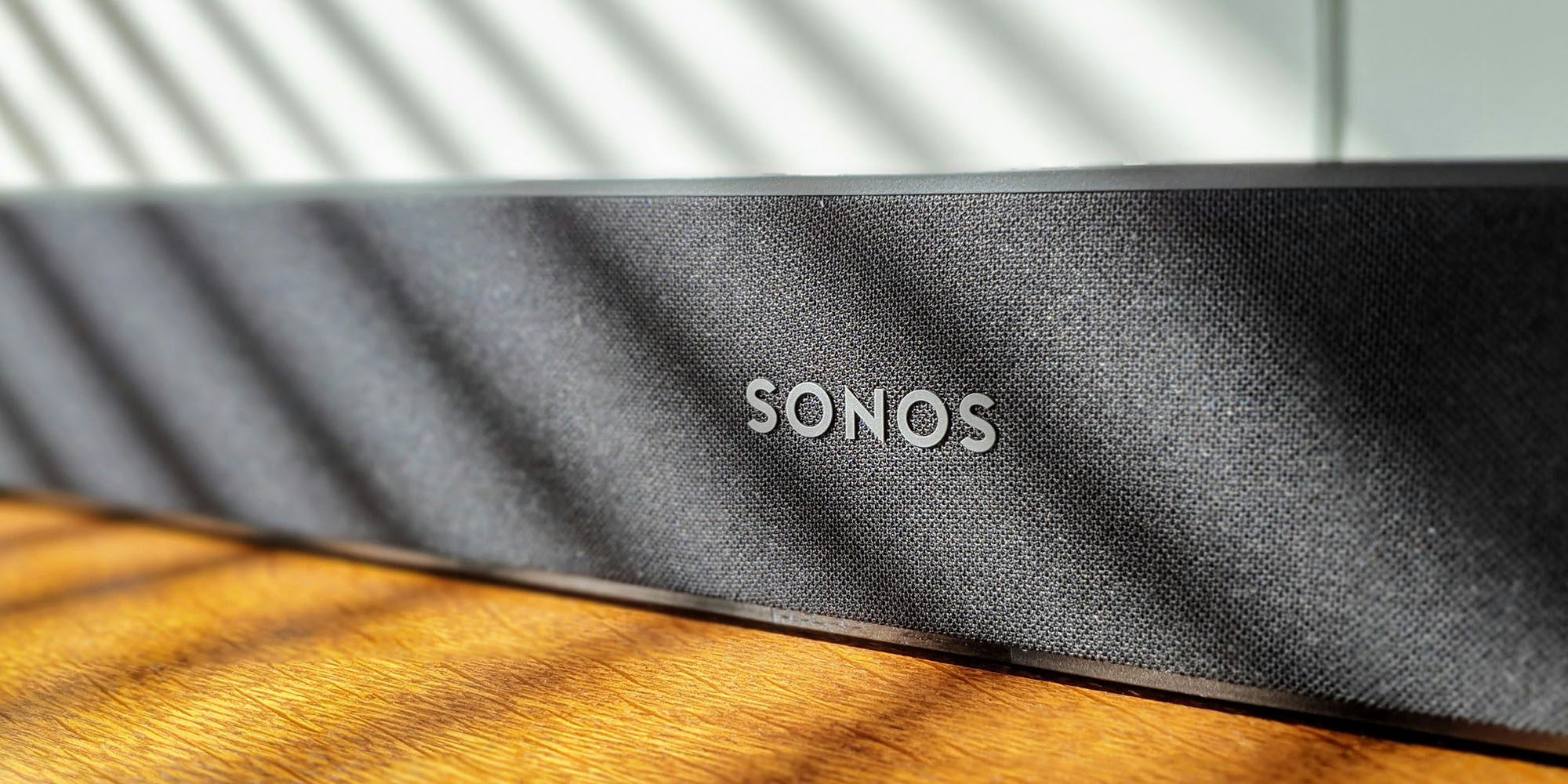 Sonos lance des Live Activities pour iPhone, une nouvelle fonctionnalité attendue 2 Sonos CEO Patrick Spence is out after company 'let far too many people down' | Sonos Beam soundbar shown